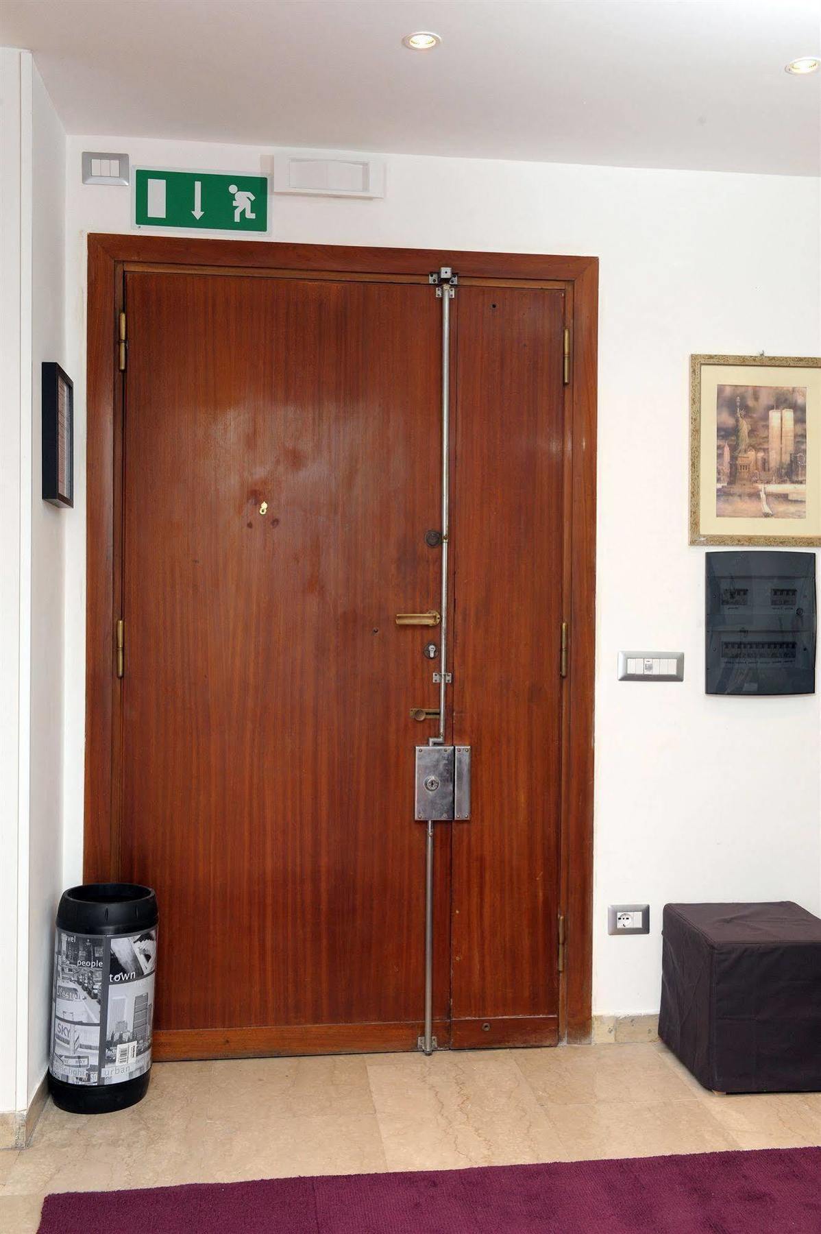 B&B Gregorius Close To St. Peter'S Rom Exterior foto